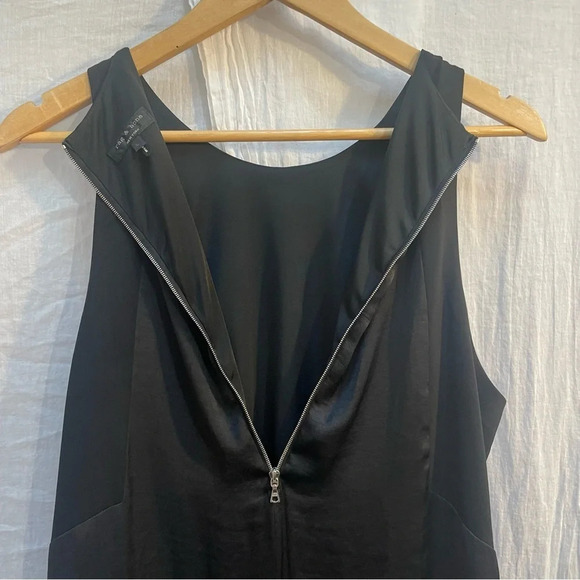 85%OFF❣️Rag & Bone Black Satin Sleek Sleeveless Blouse Tank Top, L - Picture 8 of 12